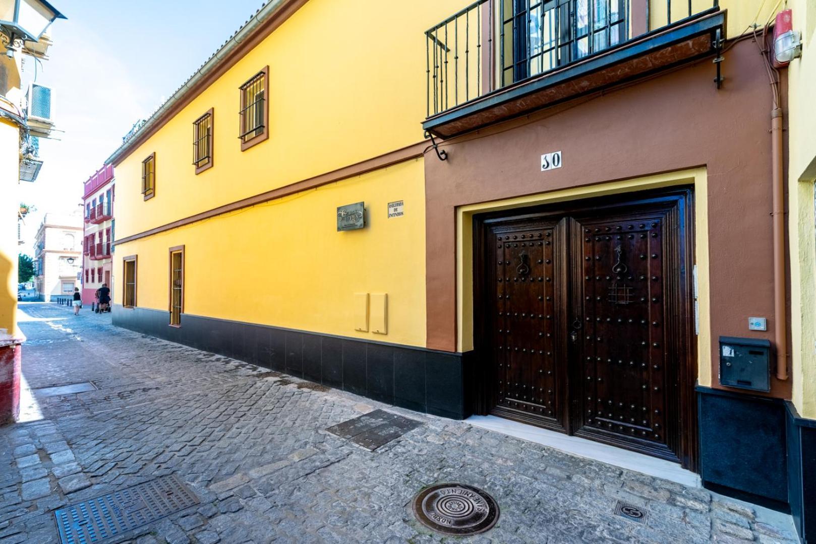 Loft En El Corral Del Horno Apartment Seville Exterior photo